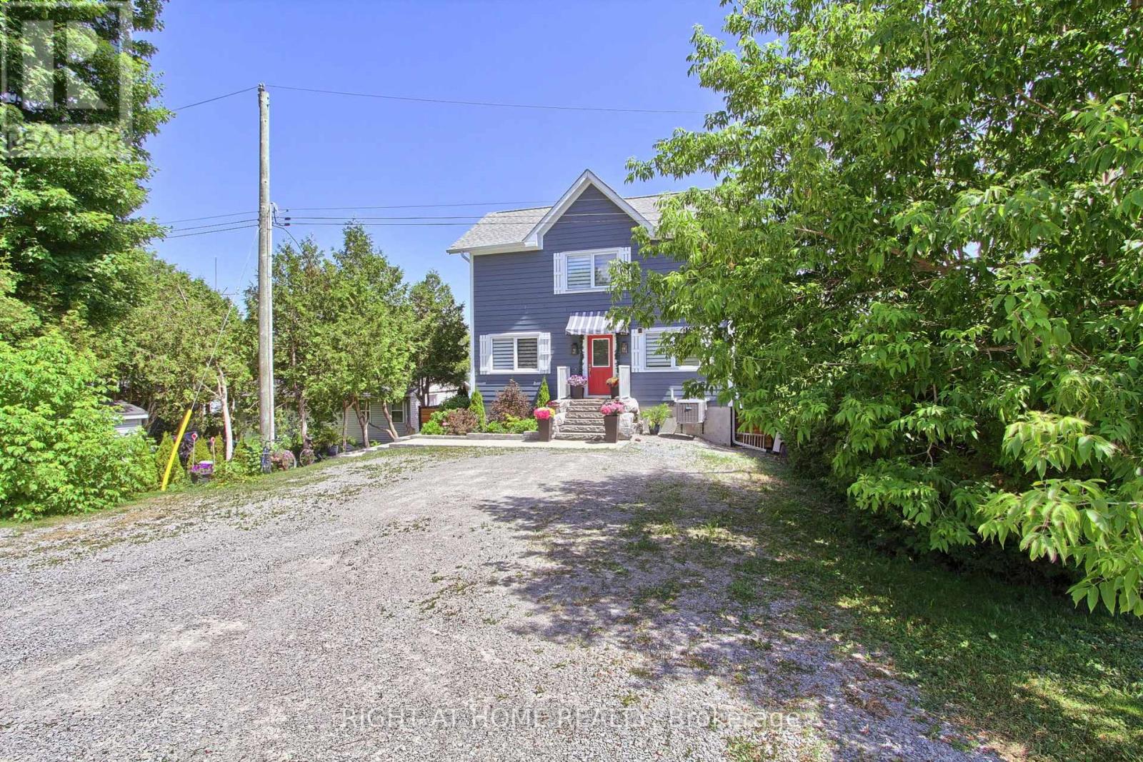 26 Beach Road, Kawartha Lakes, Ontario  K0M 2C0 - Photo 8 - X12396312