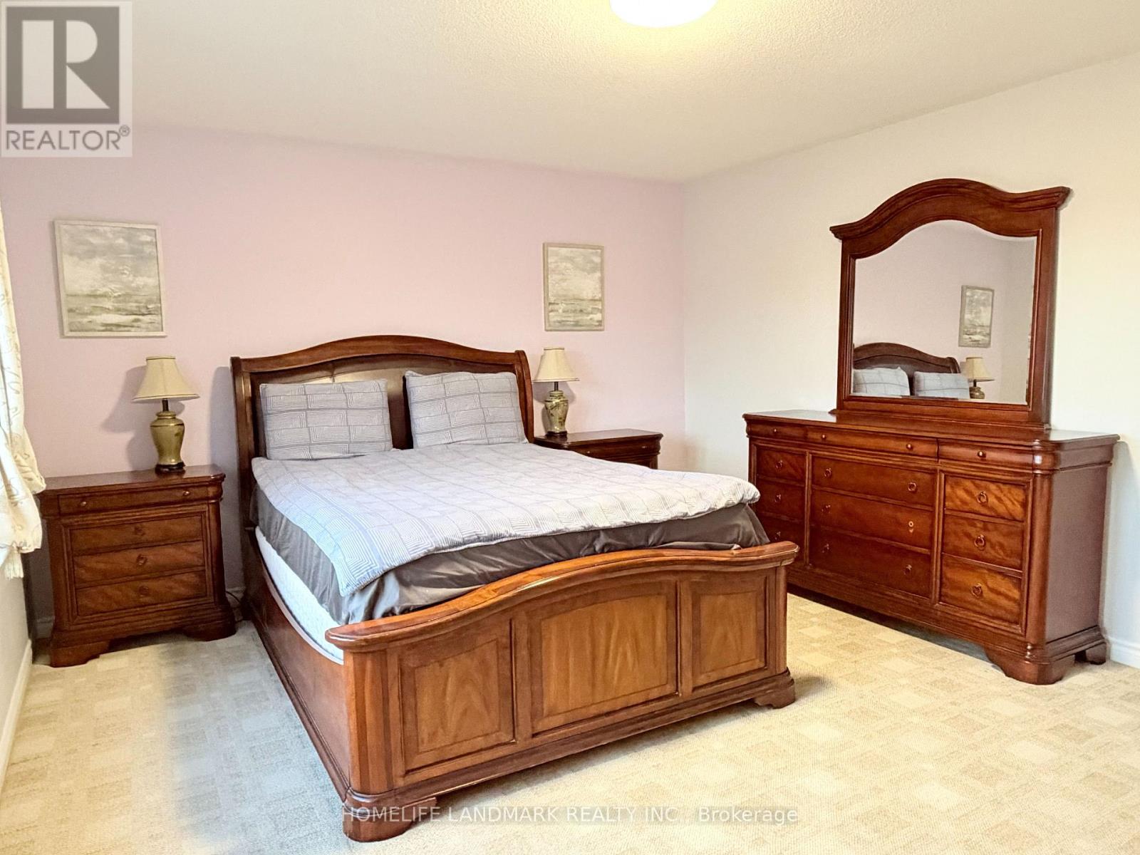 46 Durango Drive, Richmond Hill, Ontario  L4S 2W5 - Photo 11 - N12511088