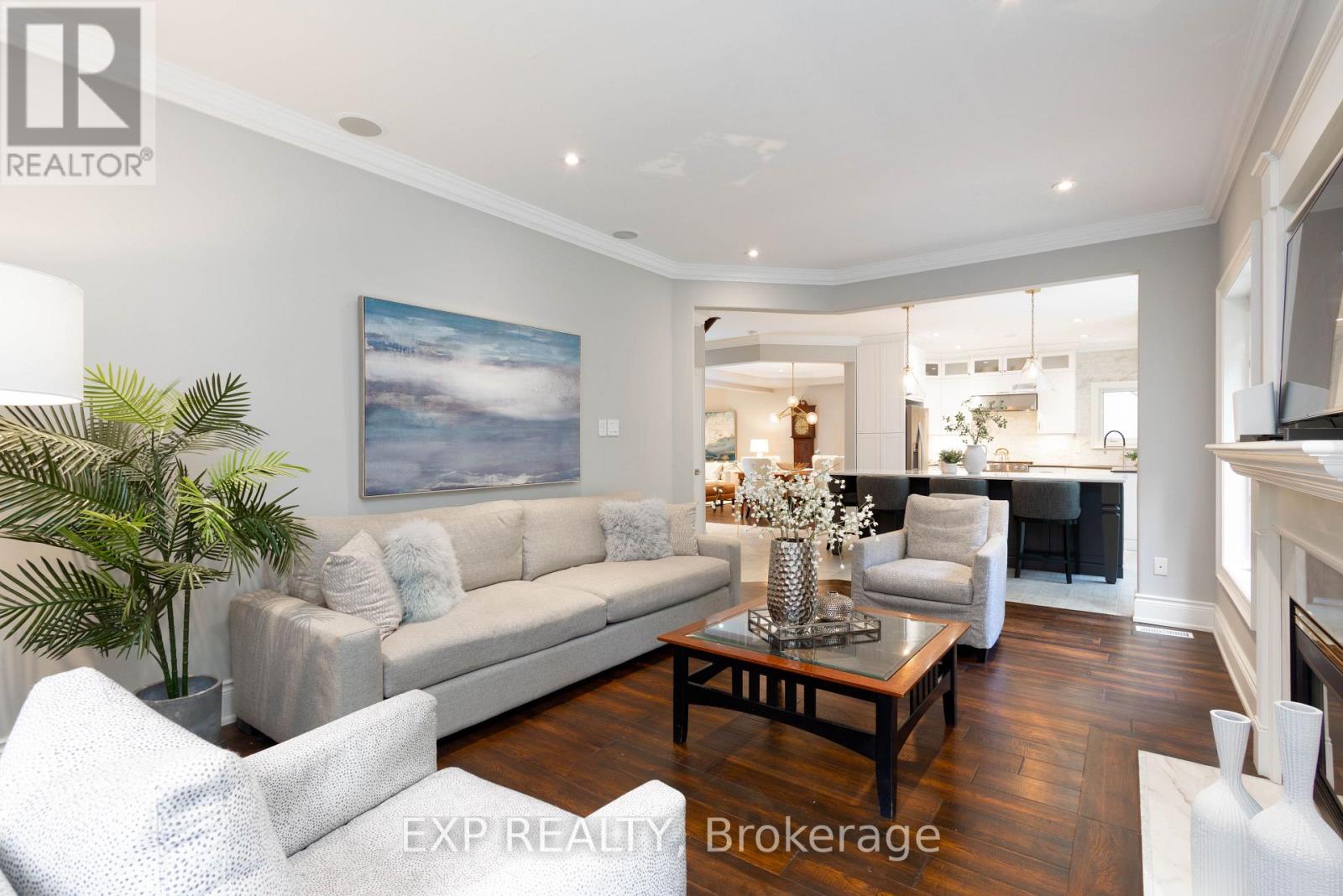 85 Willis Drive, Aurora, Ontario  L4G 5N8 - Photo 17 - N12511114