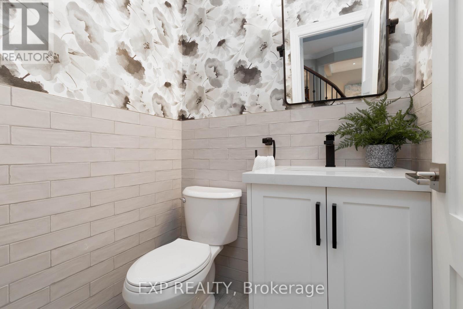 85 Willis Drive, Aurora, Ontario  L4G 5N8 - Photo 19 - N12511114