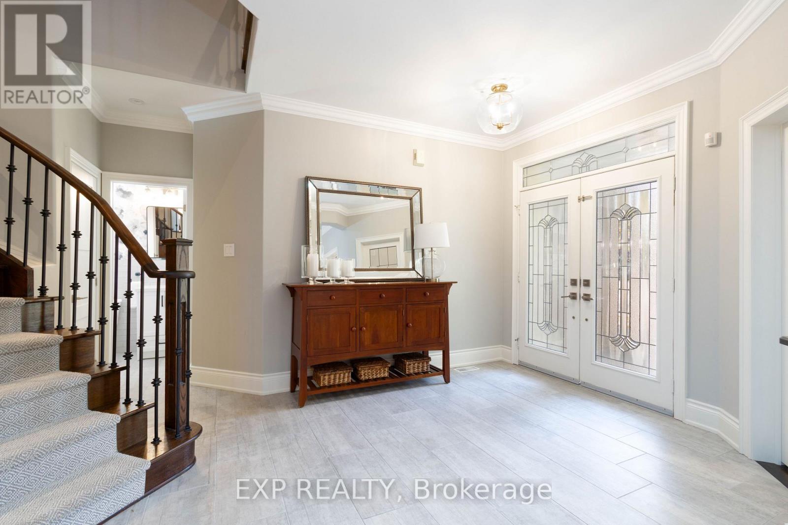 85 Willis Drive, Aurora, Ontario  L4G 5N8 - Photo 7 - N12511114