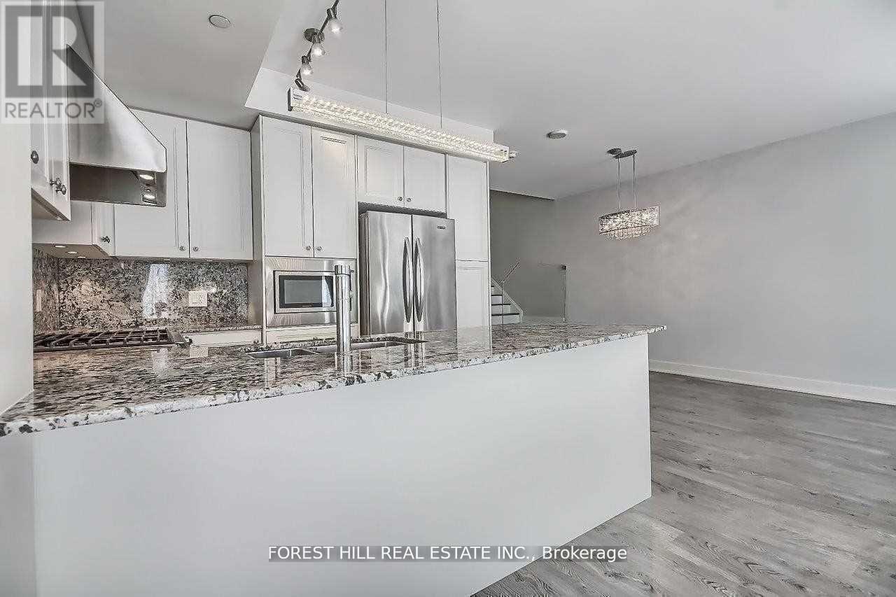 110 - 7608 Yonge Street, Vaughan, Ontario  L4J 0J5 - Photo 9 - N12511188