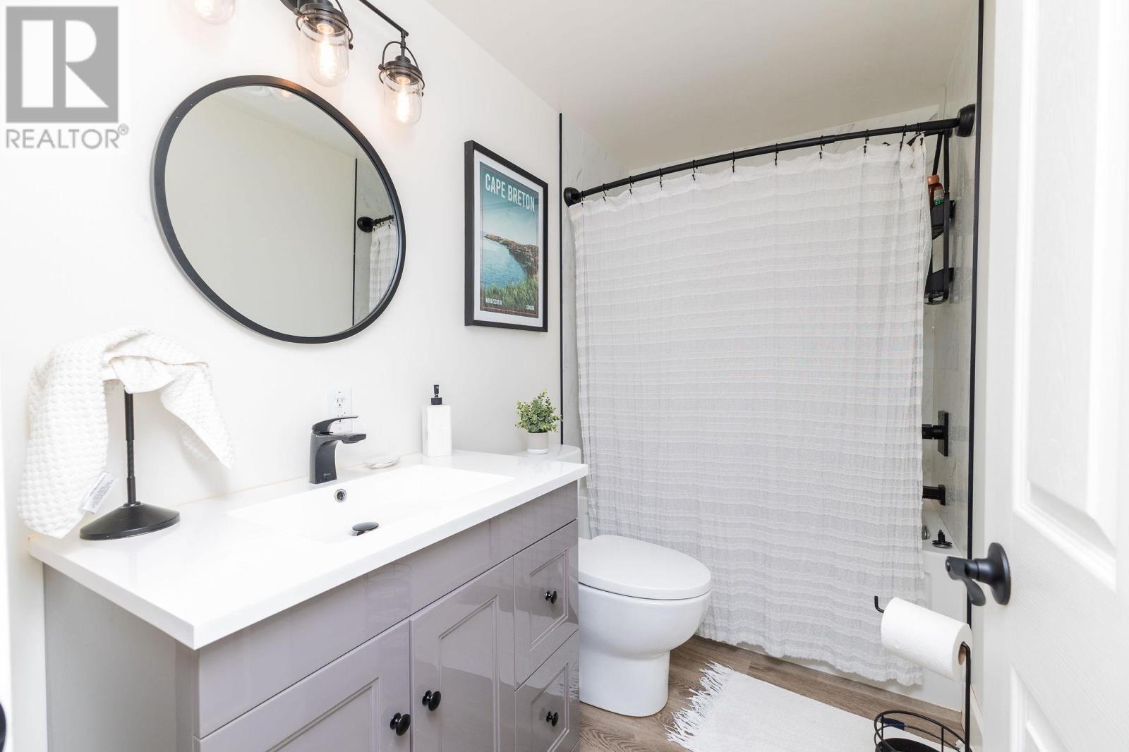 165 Hugill St, Sault Ste. Marie, Ontario  P6A 4E9 - Photo 39 - SM253171