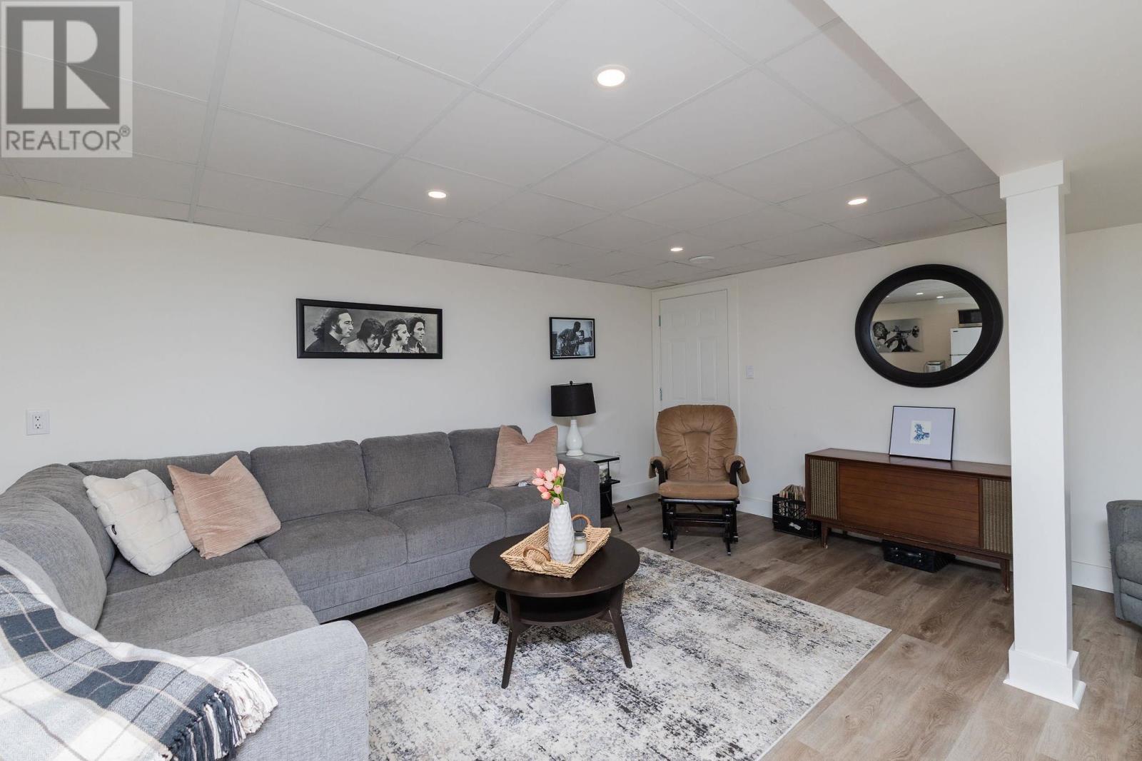 165 Hugill St, Sault Ste. Marie, Ontario  P6A 4E9 - Photo 45 - SM253171