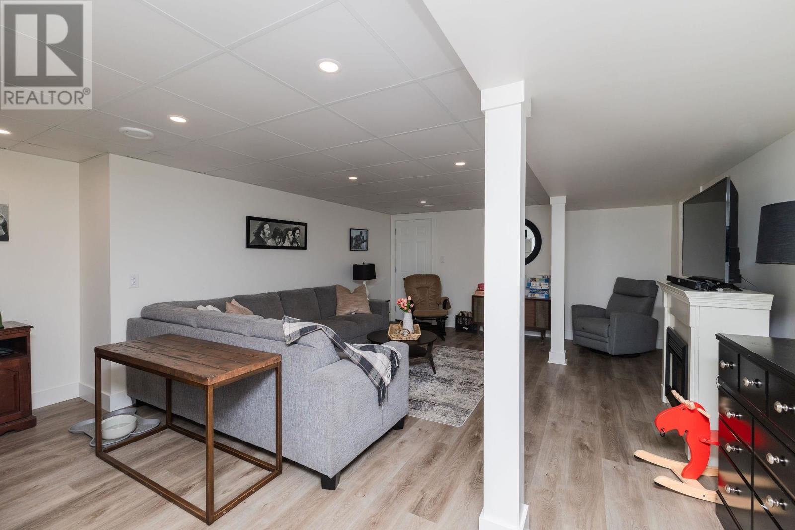 165 Hugill St, Sault Ste. Marie, Ontario  P6A 4E9 - Photo 44 - SM253171