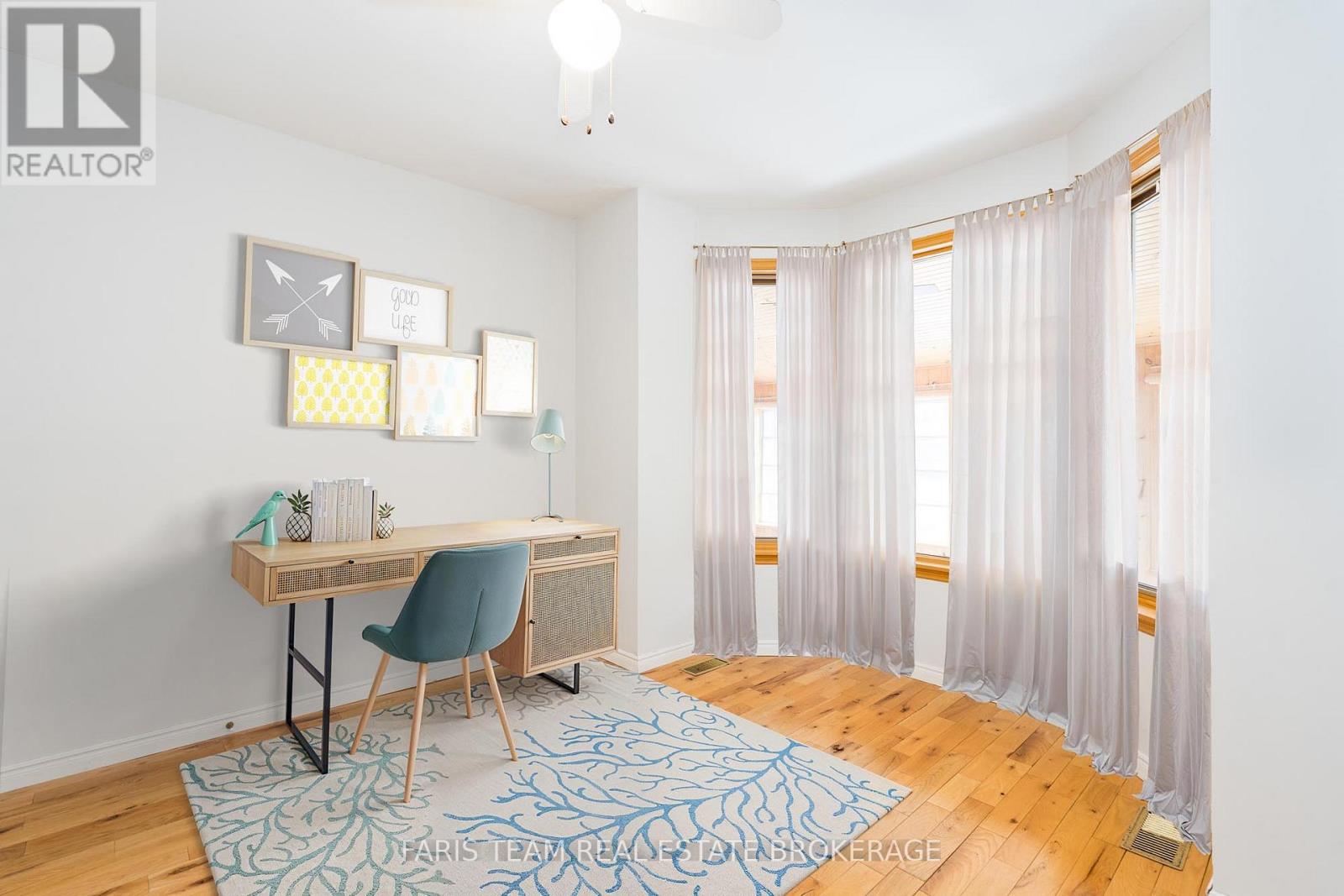 8 Glen Forest Trail, Tiny, Ontario  L0L 2T0 - Photo 10 - S12511210