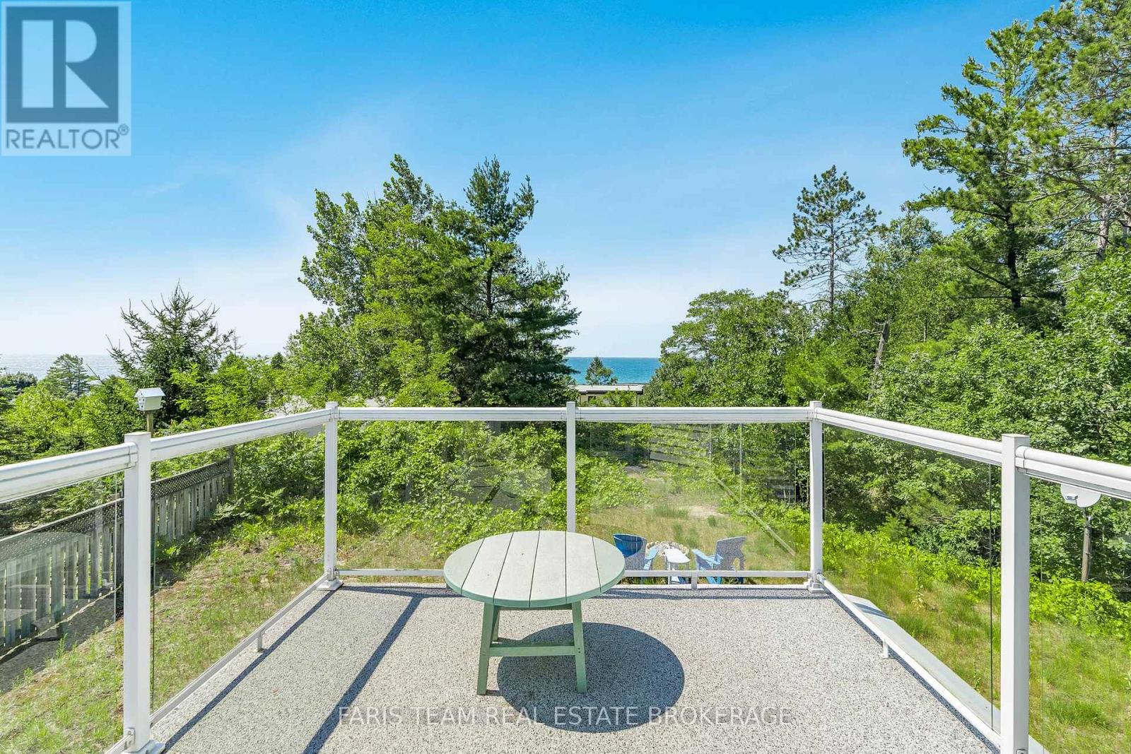 8 Glen Forest Trail, Tiny, Ontario  L0L 2T0 - Photo 17 - S12511210