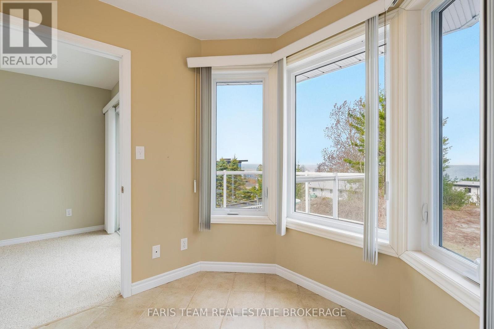 8 Glen Forest Trail, Tiny, Ontario  L0L 2T0 - Photo 19 - S12511210