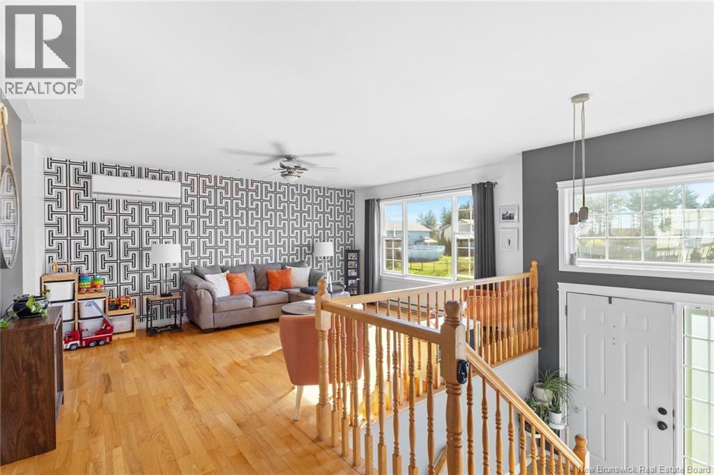 28 Brizley Street, Oromocto, New Brunswick  E2V 4R1 - Photo 4 - NB129697