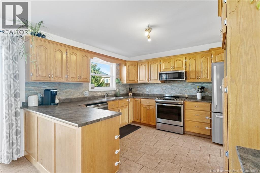 28 Brizley Street, Oromocto, New Brunswick  E2V 4R1 - Photo 10 - NB129697