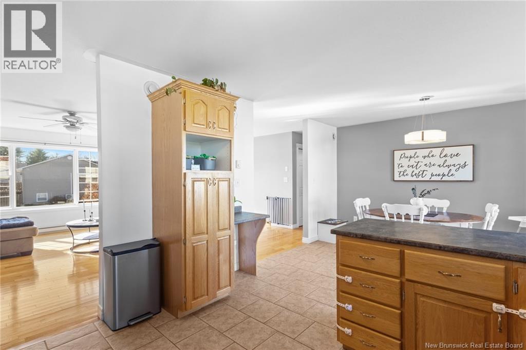 28 Brizley Street, Oromocto, New Brunswick  E2V 4R1 - Photo 12 - NB129697