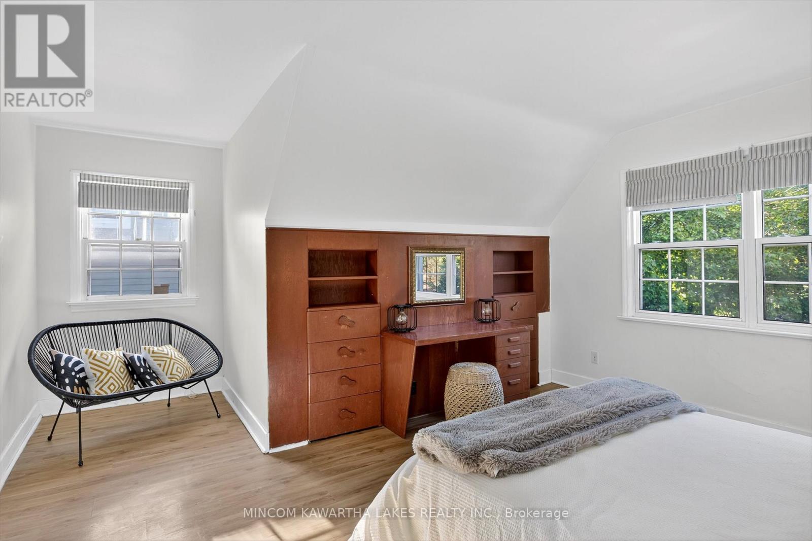 375 Albertus Avenue, Peterborough (Town Ward 3), Ontario  K9J 5Z7 - Photo 27 - X12511268