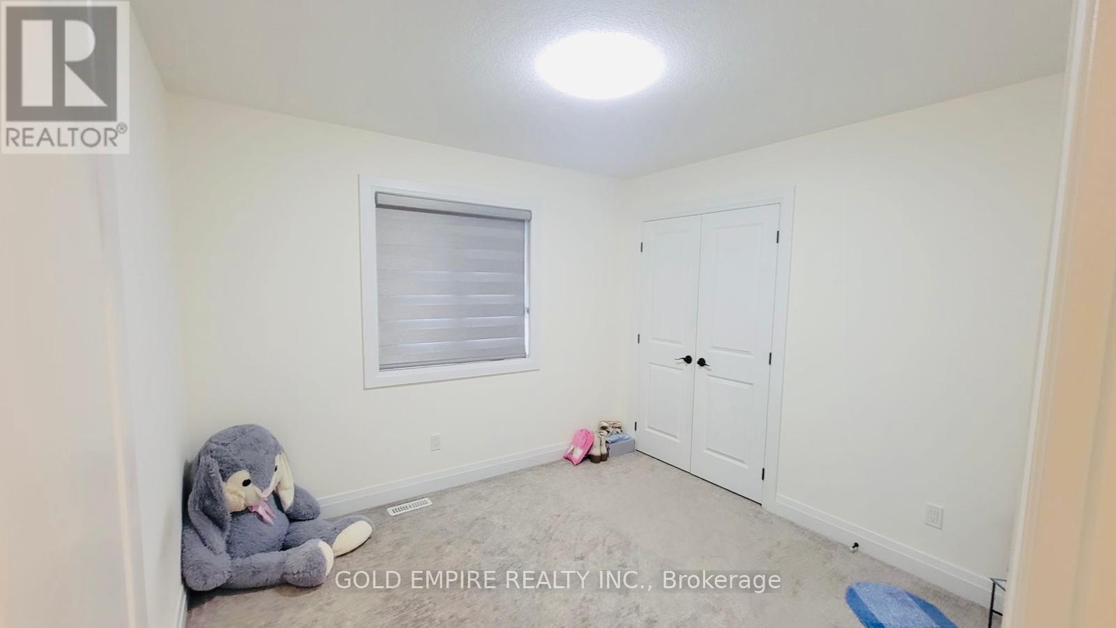 2633 Bobolink Lane, London South, Ontario  N6M 1G4 - Photo 12 - X12511254