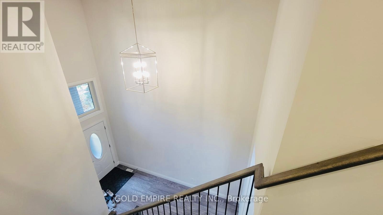 2633 Bobolink Lane, London South, Ontario  N6M 1G4 - Photo 3 - X12511254