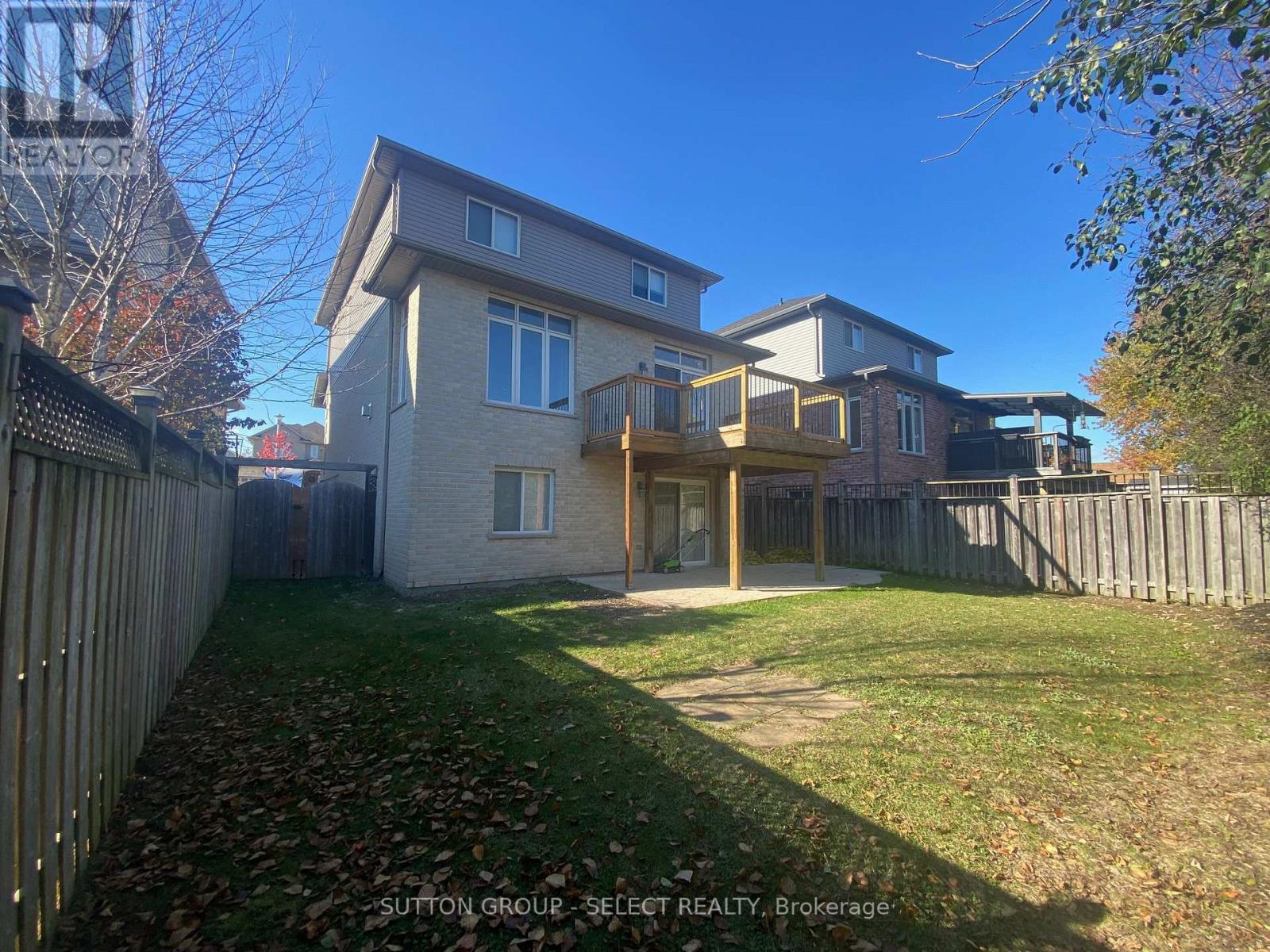 1653 Blackmaple Crescent, London East (East A), Ontario  N5Y 6L7 - Photo 3 - X12511288