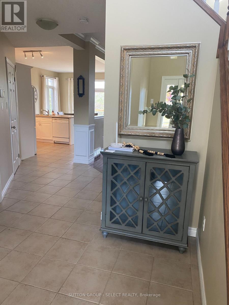 1653 Blackmaple Crescent, London East (East A), Ontario  N5Y 6L7 - Photo 7 - X12511288