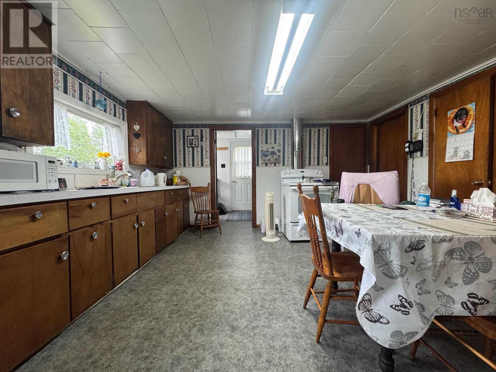 11301 Highway 105, Aberdeen, Nova Scotia  B0E 3M0 - Photo 7 - 202516988