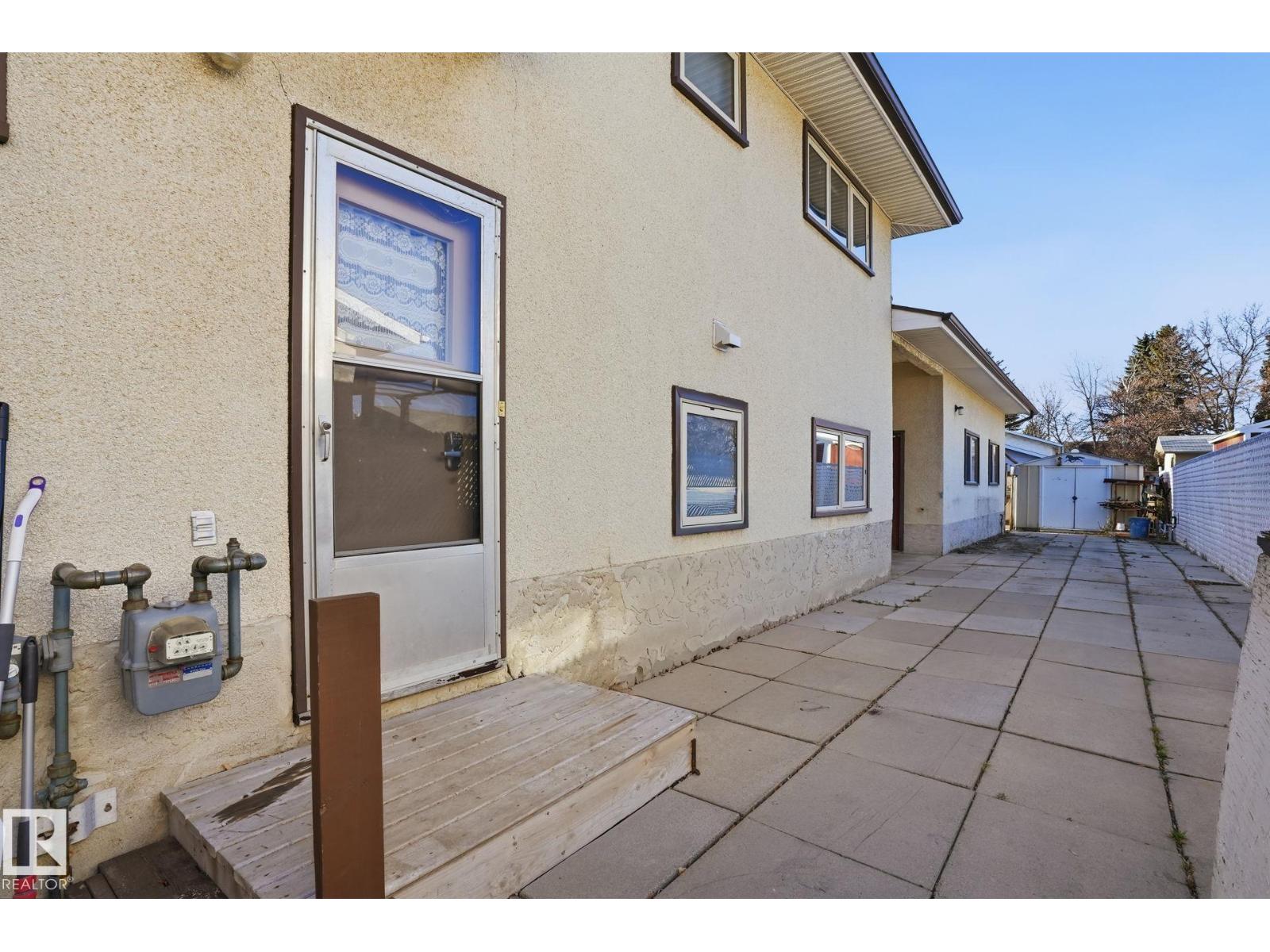 5802 42 Ave, Camrose, Alberta  T4V 2S1 - Photo 34 - E4464752