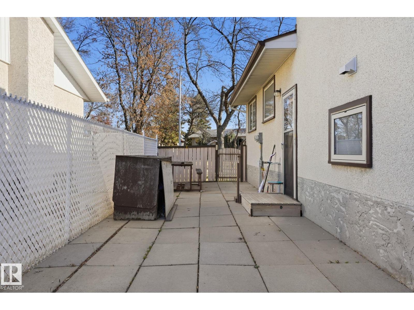 5802 42 Ave, Camrose, Alberta  T4V 2S1 - Photo 35 - E4464752