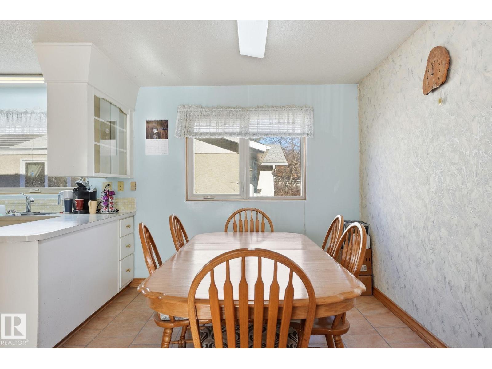 5802 42 Ave, Camrose, Alberta  T4V 2S1 - Photo 7 - E4464752