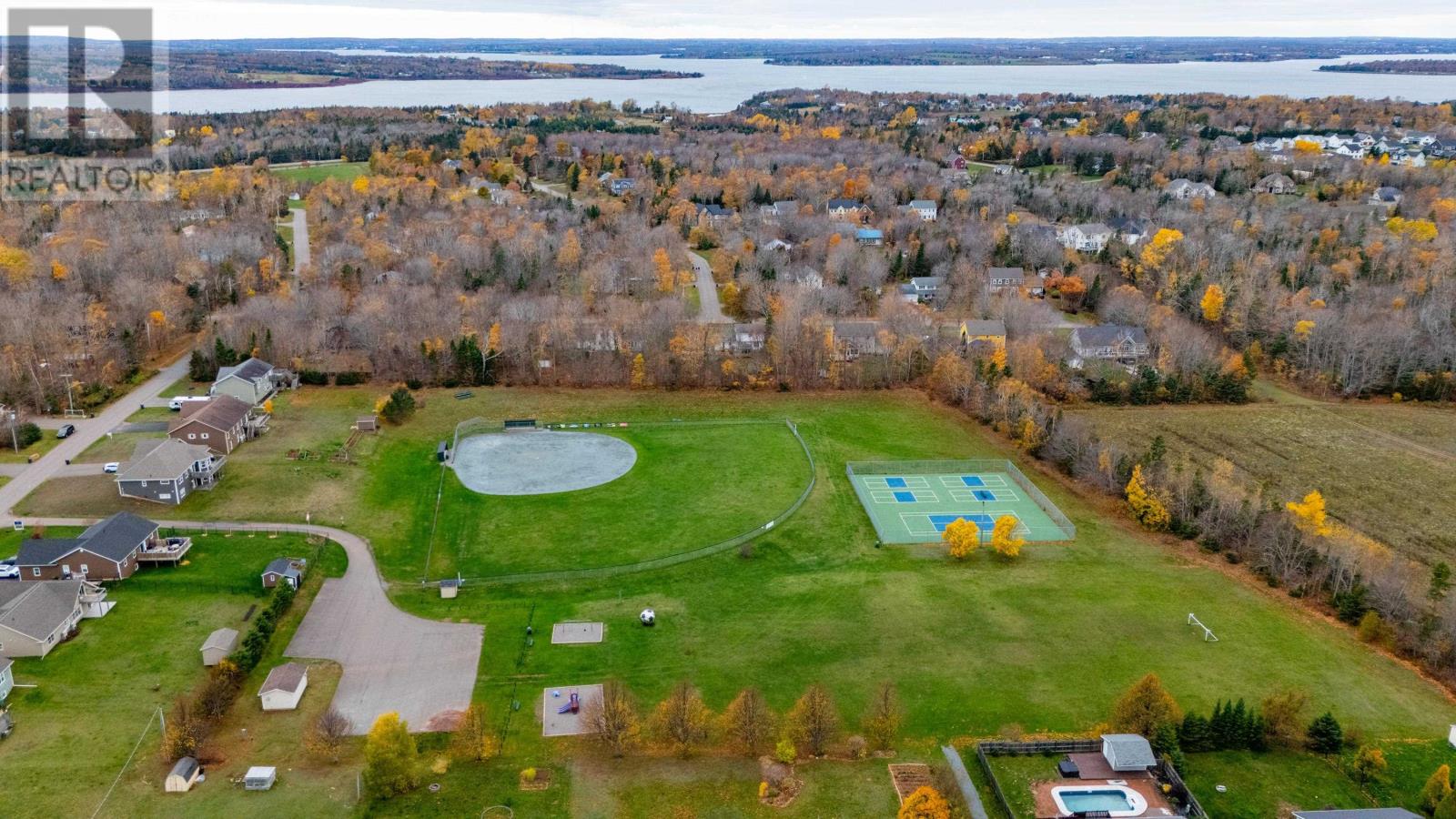 84 Bonavista Avenue, Stratford, Prince Edward Island  C1B 0E6 - Photo 40 - 202524687