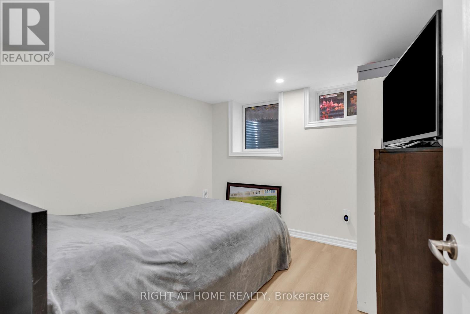 36 Welbeck Drive, Brampton, Ontario  L6X 2L1 - Photo 38 - W12511118