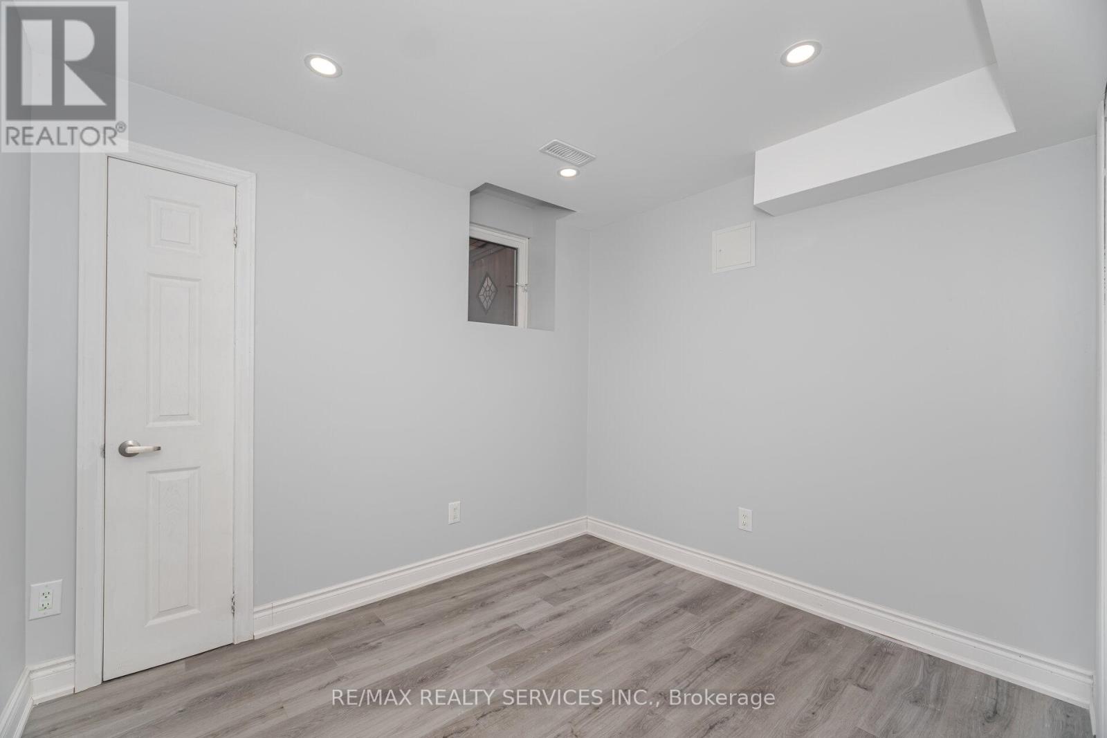 52 Blackberry Valley Crescent, Caledon, Ontario  L7C 3Z9 - Photo 42 - W12511122