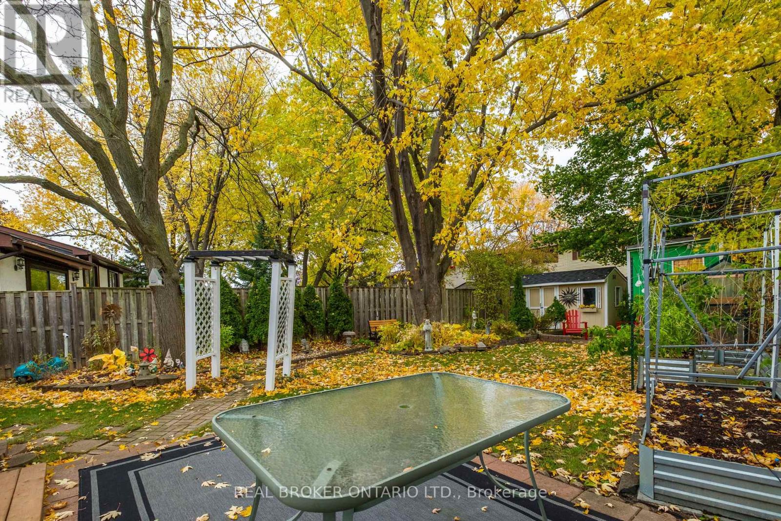 6891 Shelter Bay Road, Mississauga, Ontario  L5N 1T8 - Photo 34 - W12511154