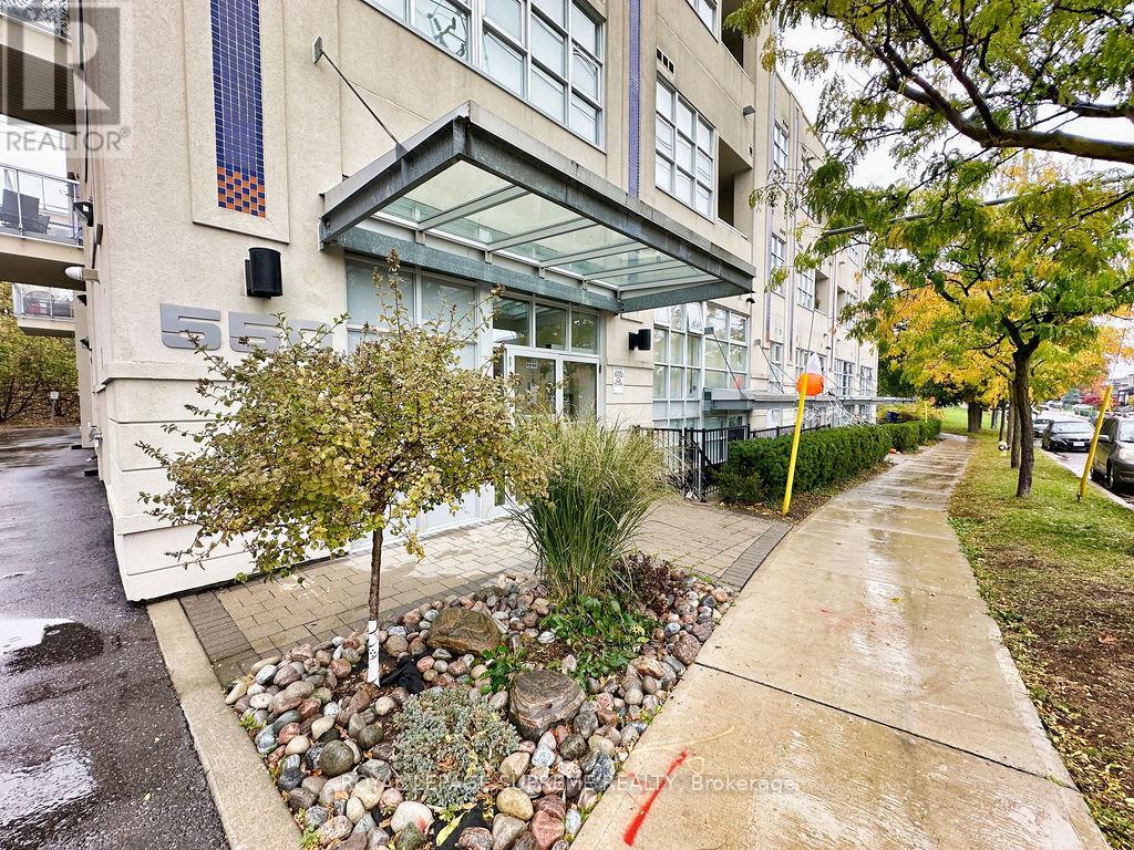 309 - 550 Hopewell Avenue, Toronto, Ontario M6E 2S6 - Photo 3 - W12511166