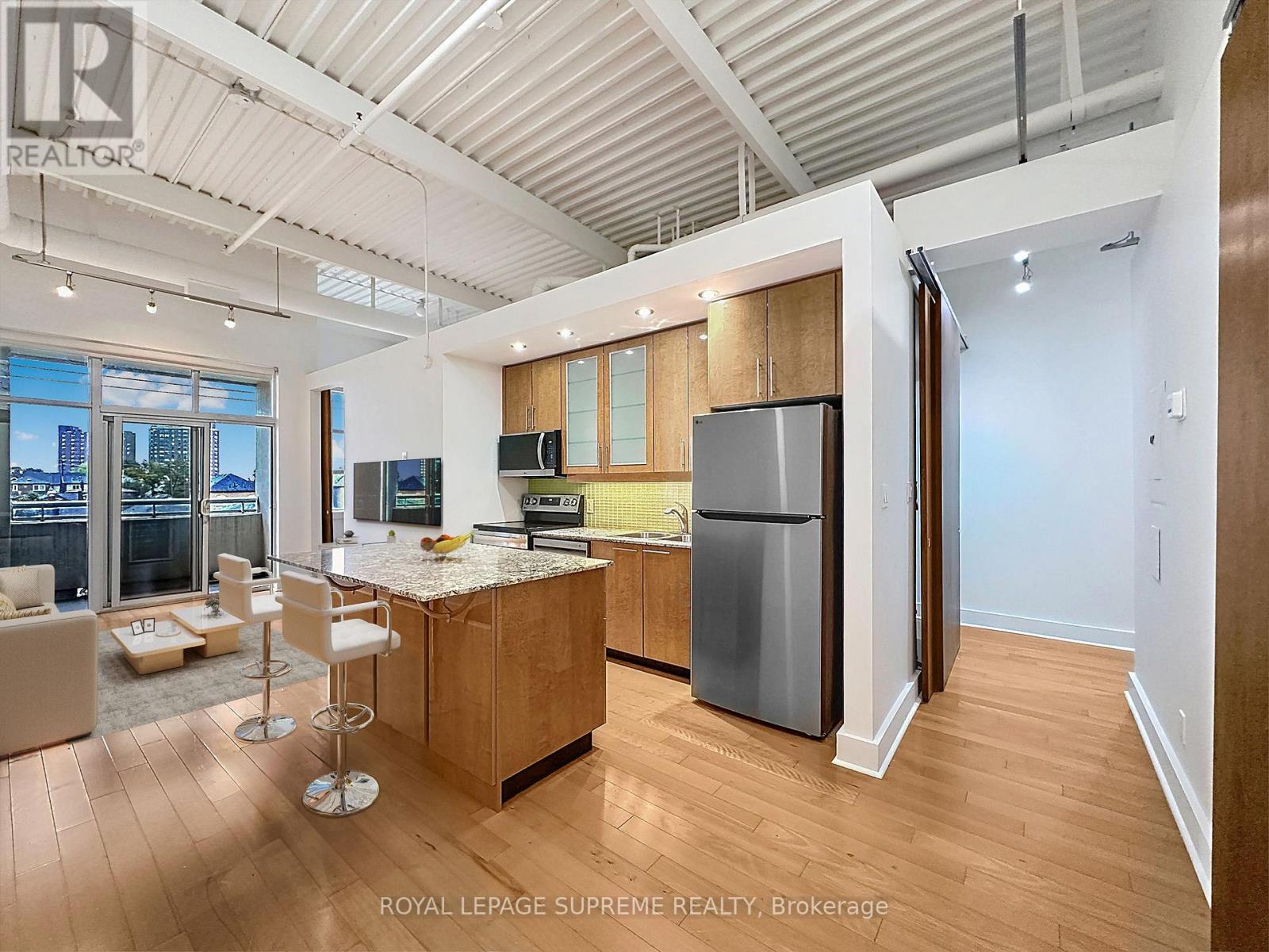 309 - 550 Hopewell Avenue, Toronto, Ontario M6E 2S6 - Photo 8 - W12511166