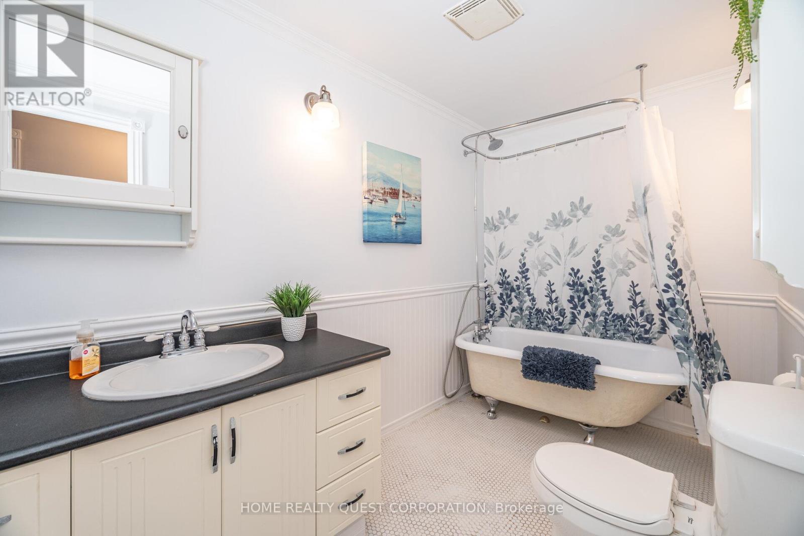 2715 Hollington Crescent, Mississauga (Sheridan), Ontario  L5K 1E8 - Photo 21 - W12511176