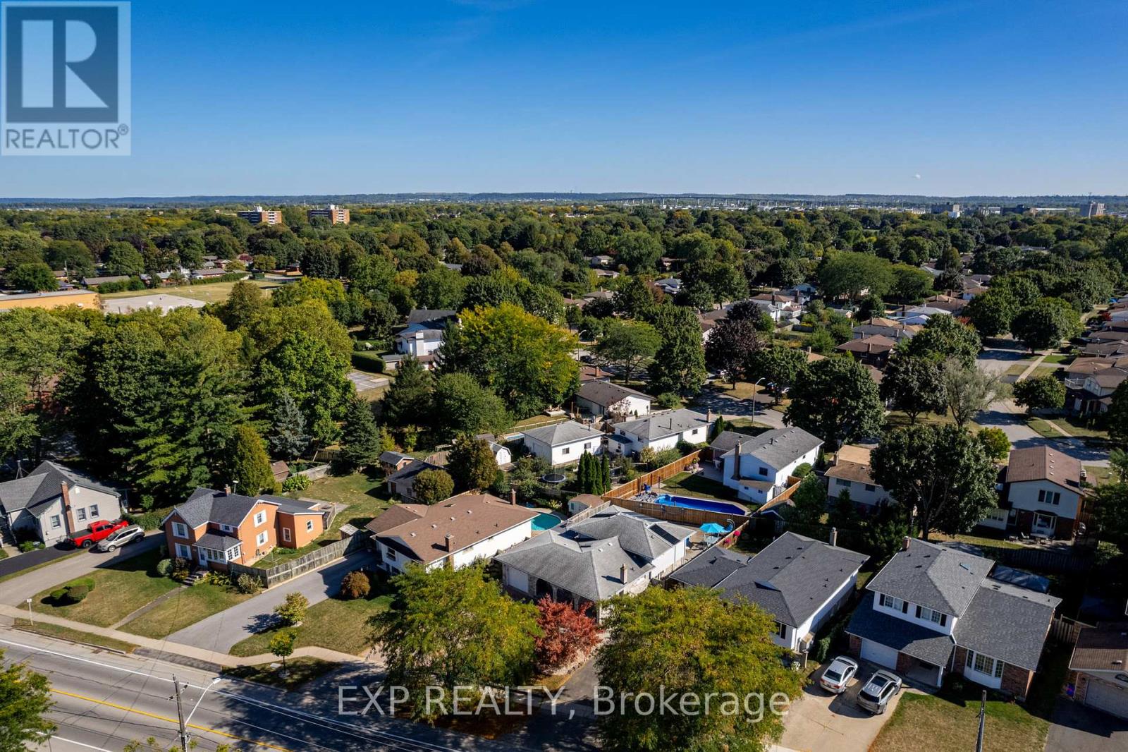 494 Scott Street, St. Catharines, Ontario  L2M 3X2 - Photo 7 - X12511272