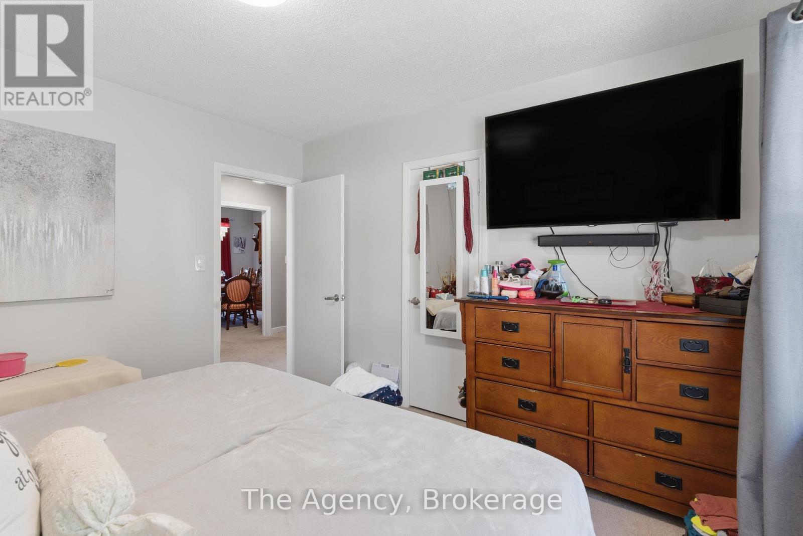 14 Heywood Avenue, St. Catharines, Ontario  L2M 2M8 - Photo 22 - X12511306