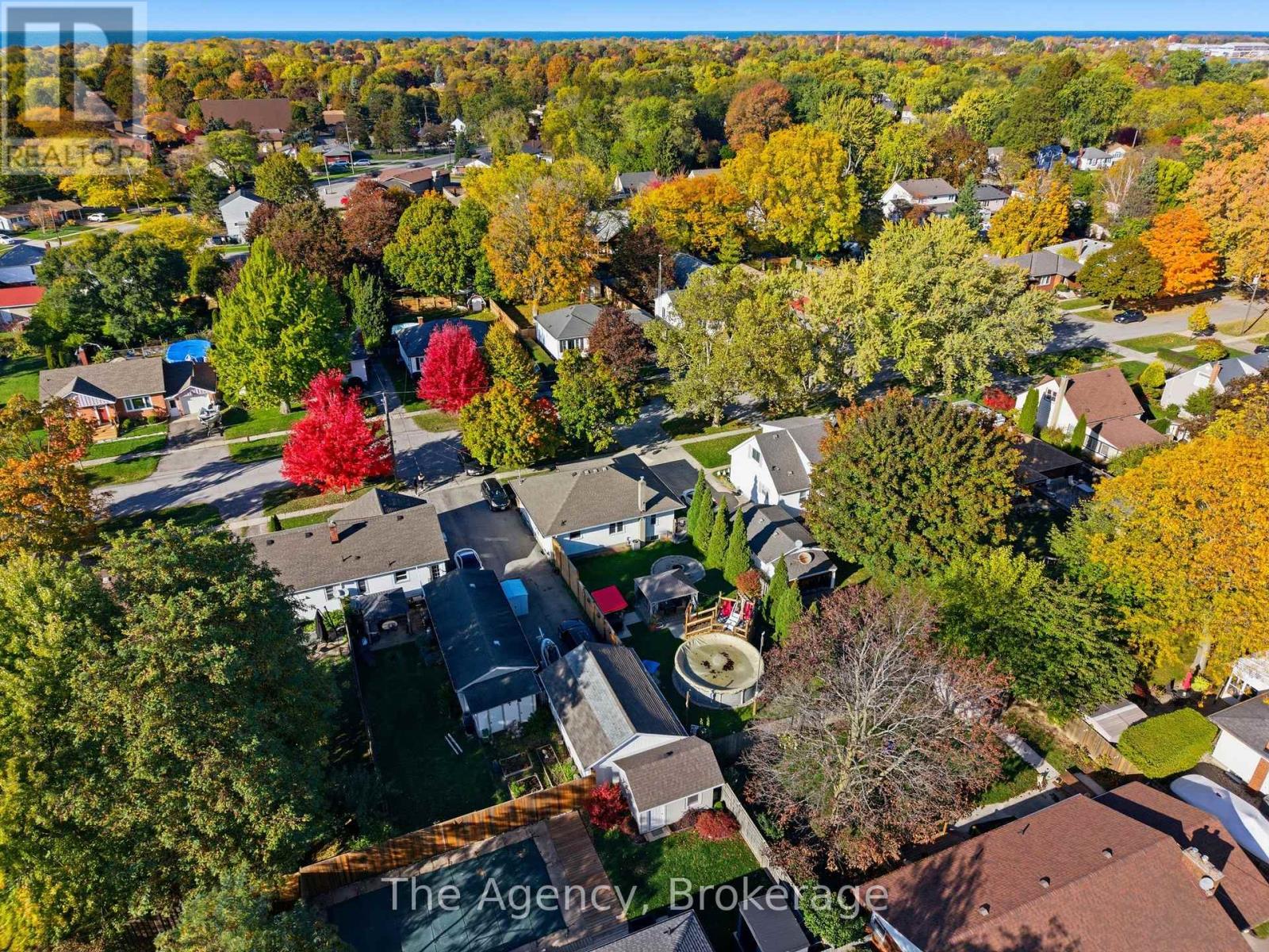 14 Heywood Avenue, St. Catharines, Ontario  L2M 2M8 - Photo 31 - X12511306