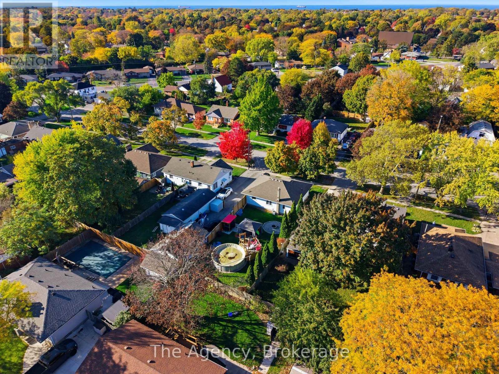 14 Heywood Avenue, St. Catharines, Ontario  L2M 2M8 - Photo 32 - X12511306