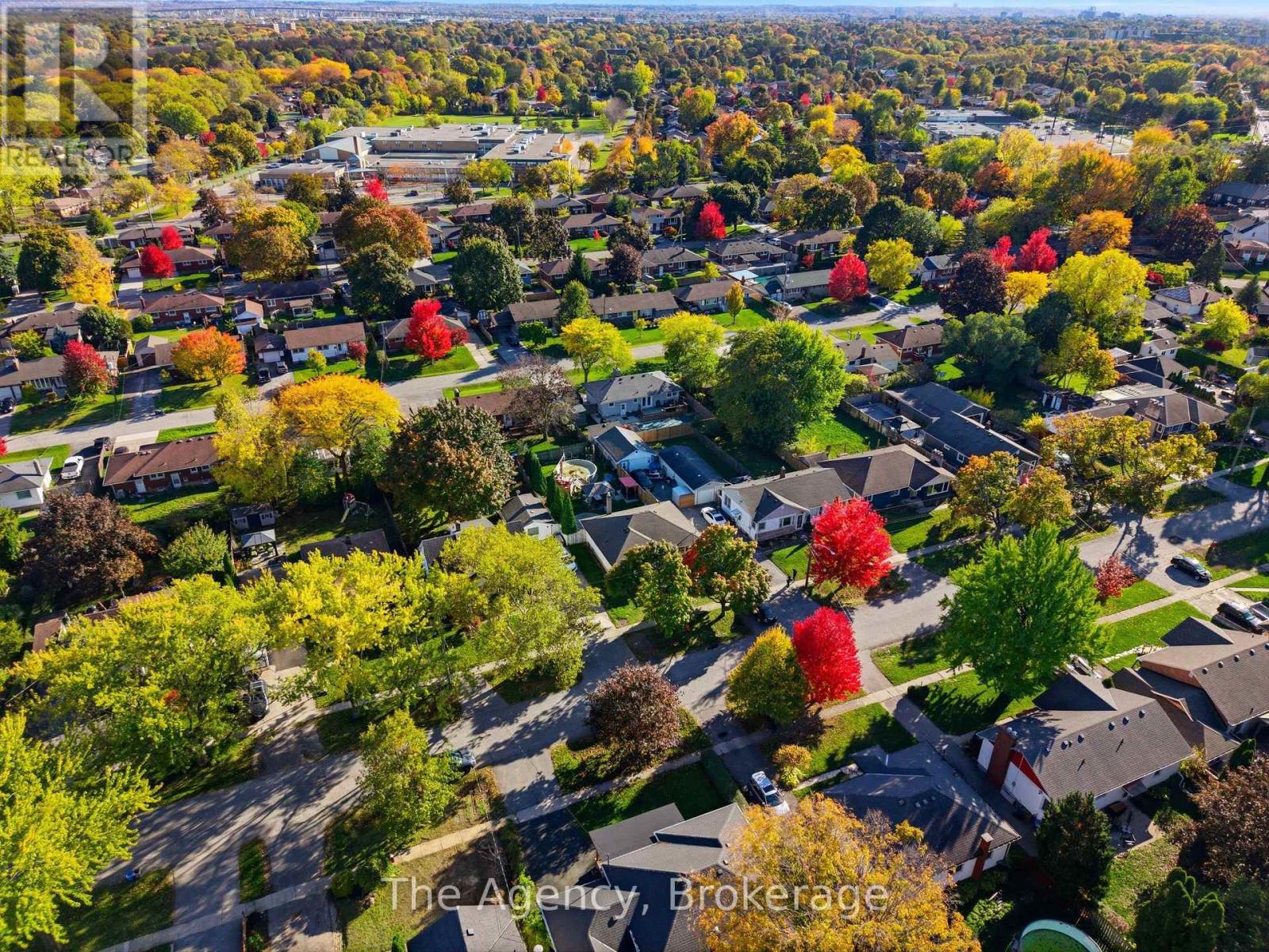 14 Heywood Avenue, St. Catharines, Ontario  L2M 2M8 - Photo 35 - X12511306