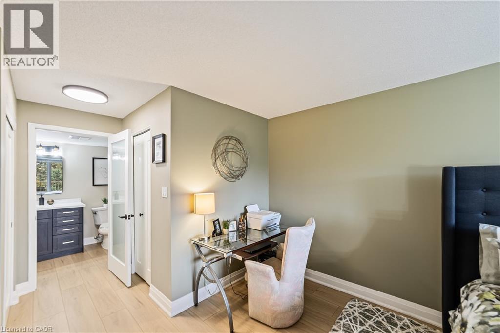 216 W Plains Road W Unit# B403, Burlington, Ontario  L7T 4M3 - Photo 16 - 40785699