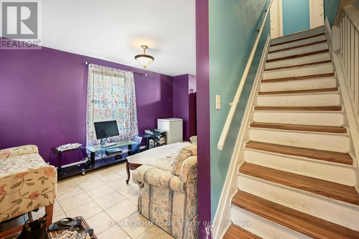 54 Pearl Street E, Brockville, Ontario  K6V 1P7 - Photo 7 - X12511278