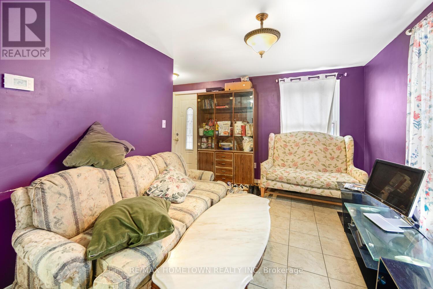 54 Pearl Street E, Brockville, Ontario  K6V 1P7 - Photo 9 - X12511278