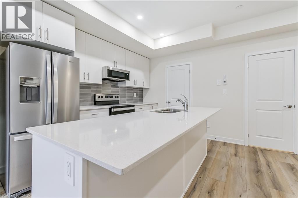 755 Omega Drive Unit# 202, Pickering, Ontario  L1V 0H1 - Photo 3 - 40782585