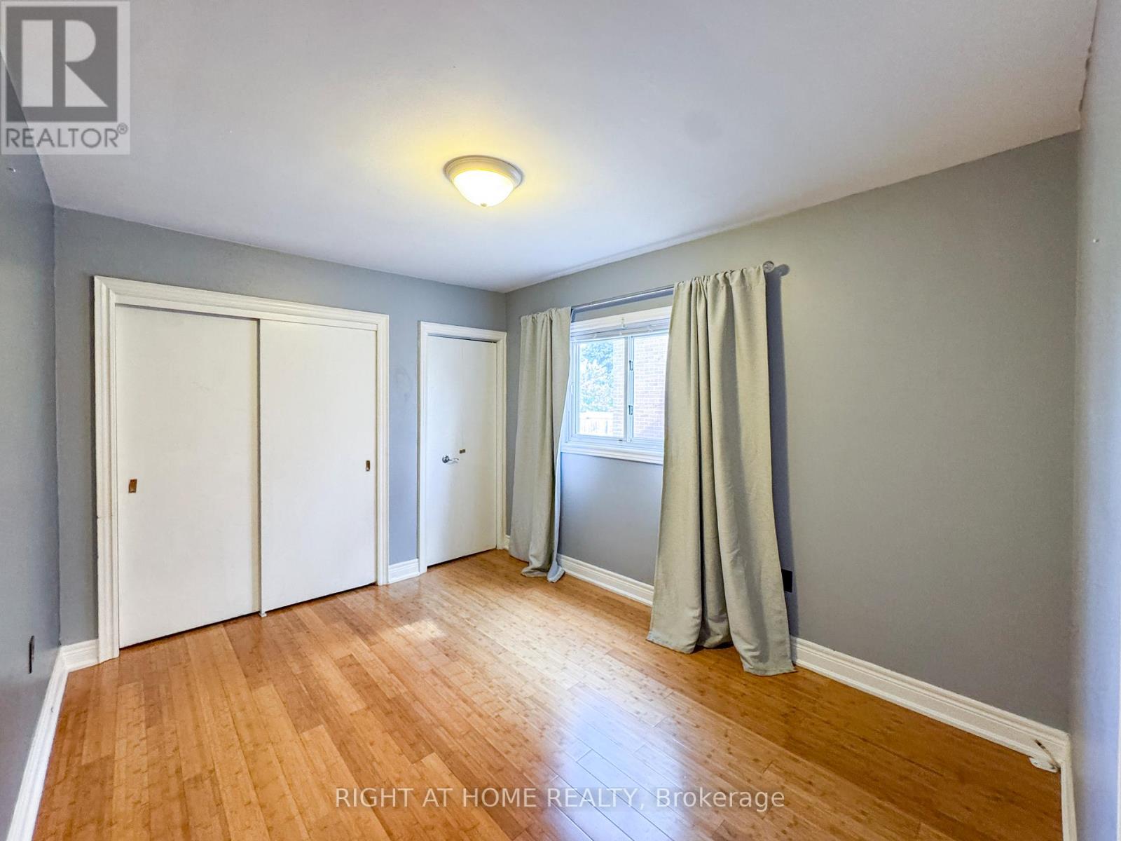 5023 Kitchener Street, Niagara Falls, Ontario  L2G 1A9 - Photo 13 - X12511090