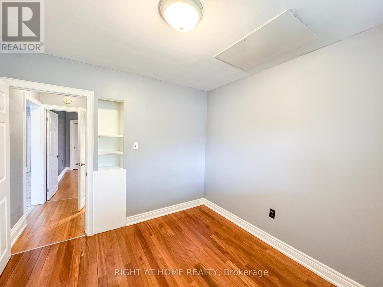 5023 Kitchener Street, Niagara Falls, Ontario  L2G 1A9 - Photo 16 - X12511090