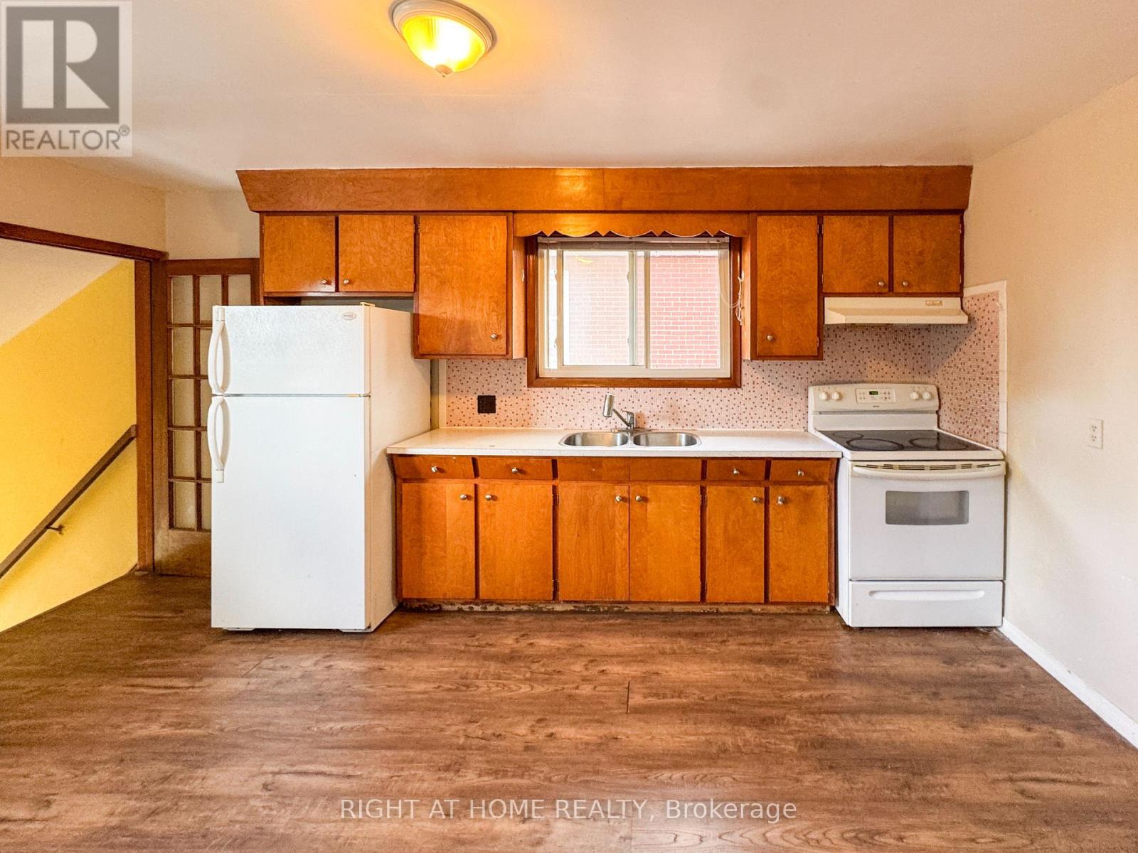 5023 Kitchener Street, Niagara Falls, Ontario  L2G 1A9 - Photo 25 - X12511090