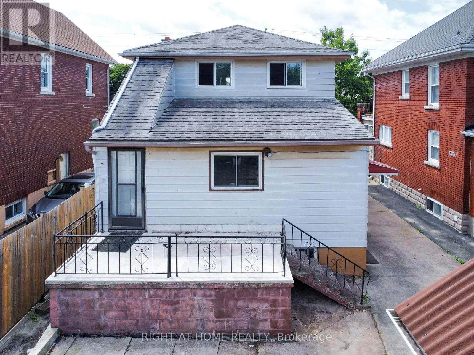 5023 Kitchener Street, Niagara Falls, Ontario  L2G 1A9 - Photo 41 - X12511090