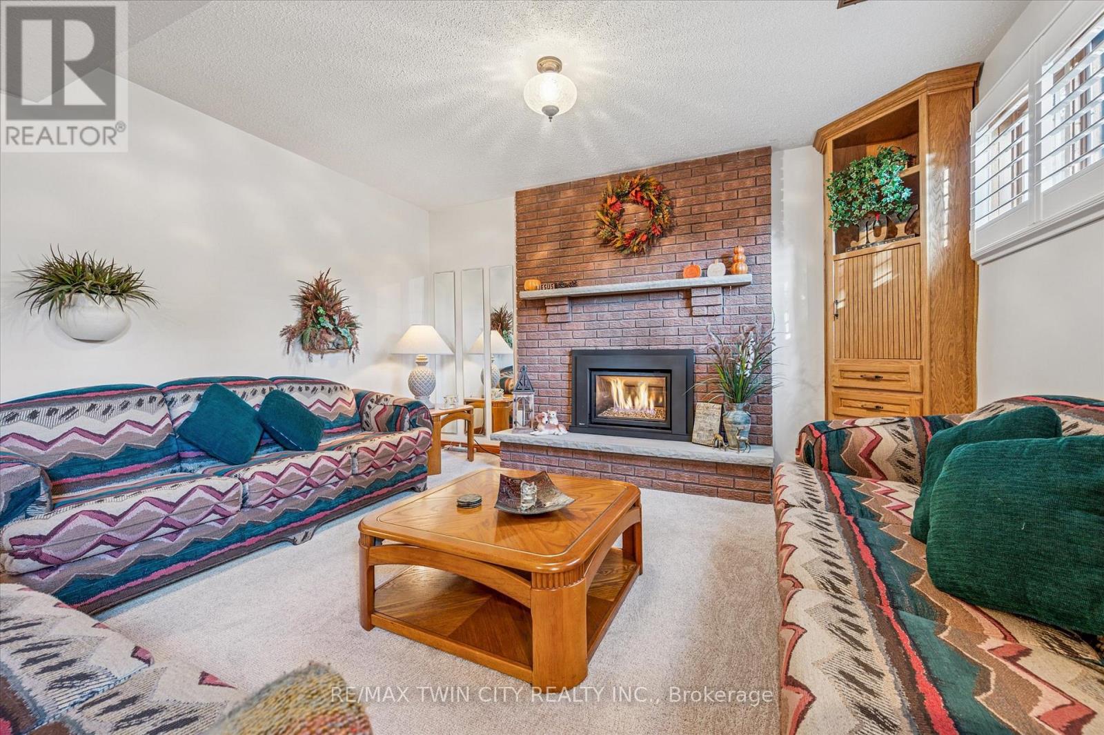 22 Myrtleville Drive, Brantford, Ontario  N3V 1B8 - Photo 19 - X12511120