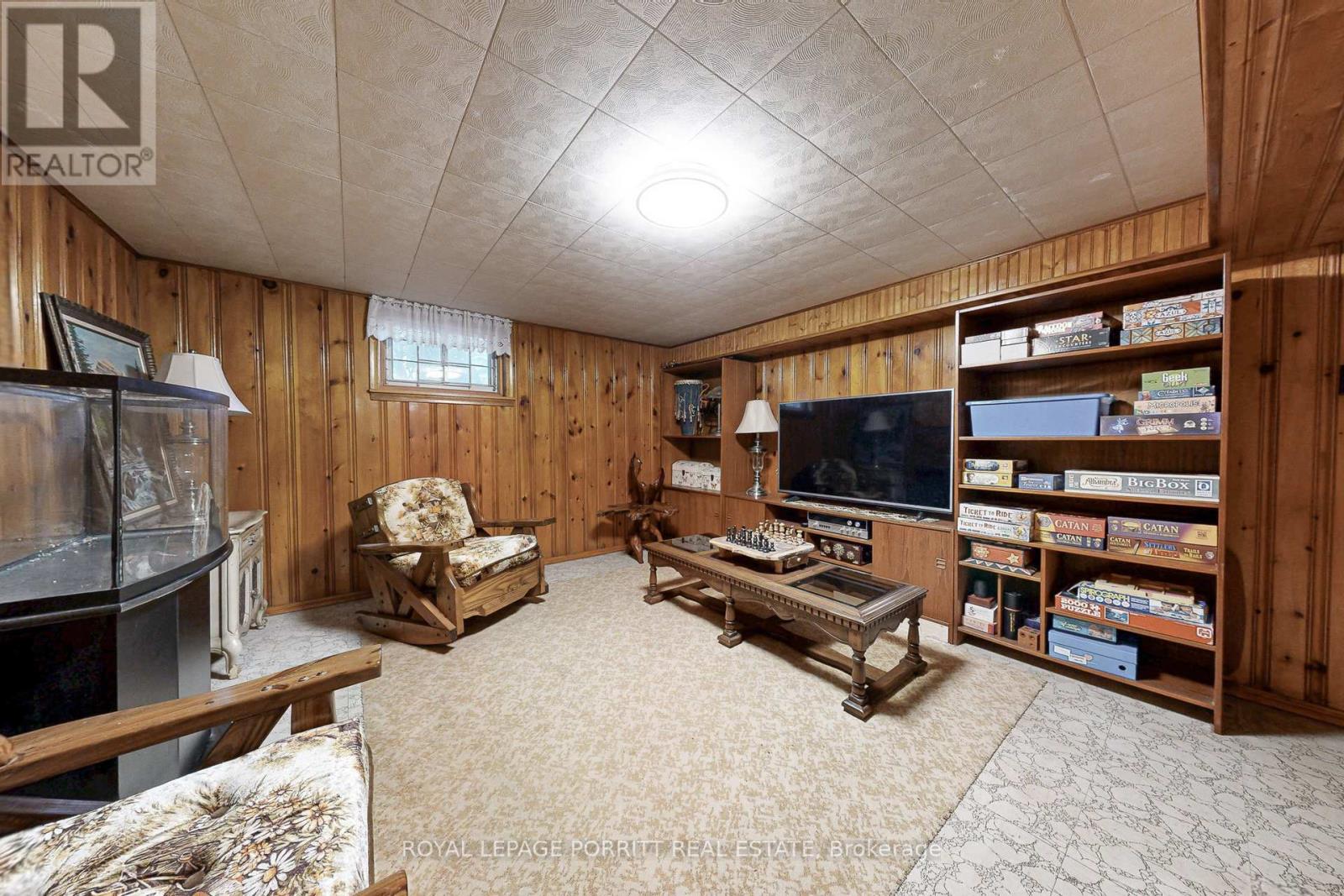 1 Aintree Court, Toronto, Ontario  M8W 4R9 - Photo 30 - W12511012