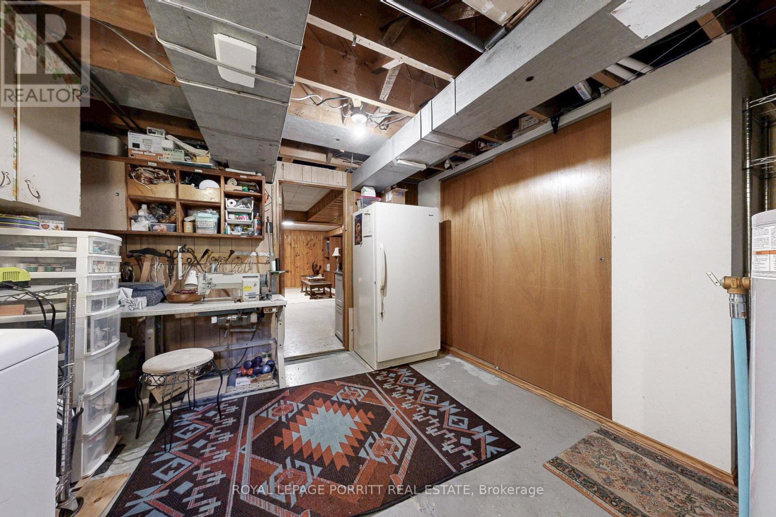 1 Aintree Court, Toronto, Ontario  M8W 4R9 - Photo 34 - W12511012