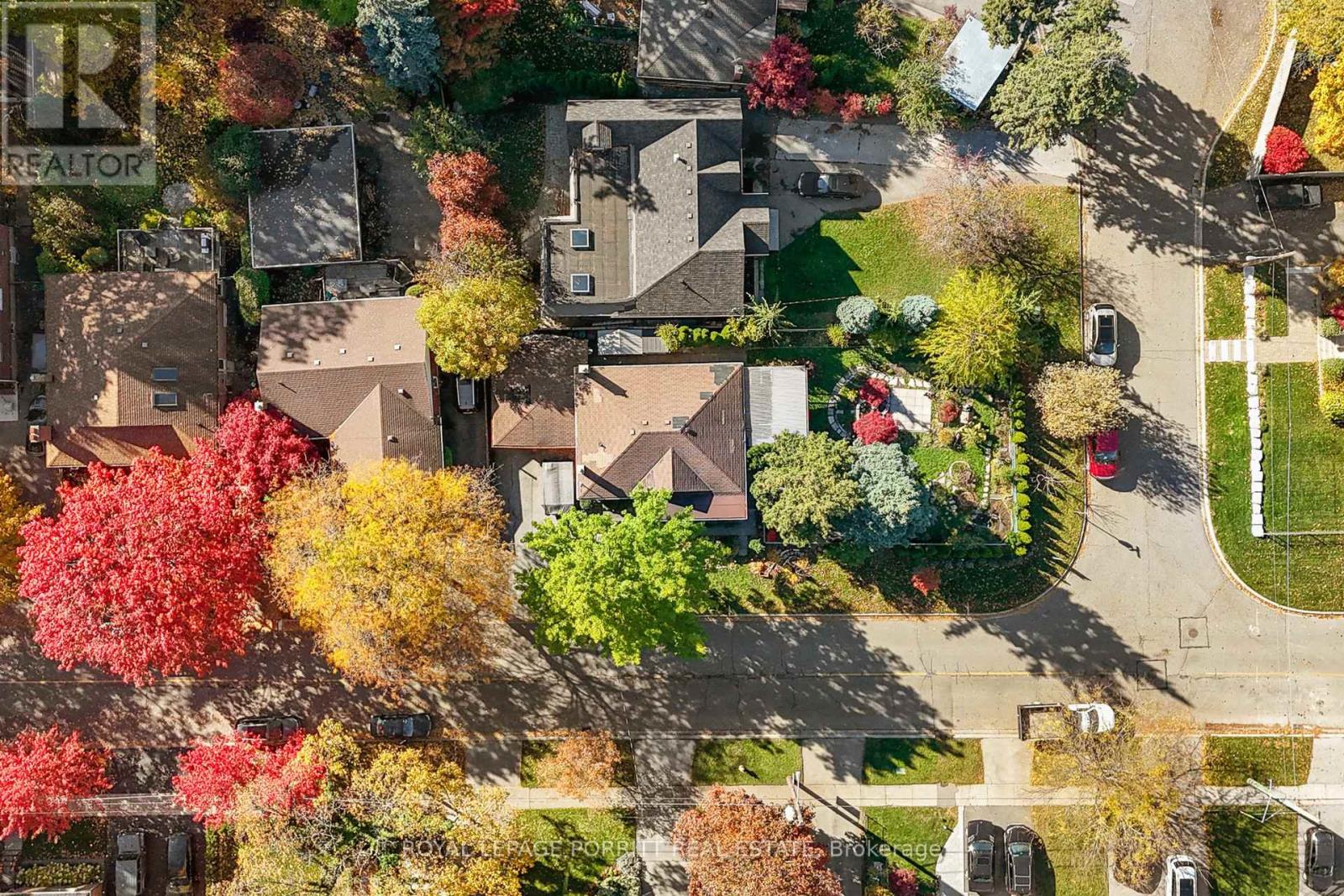 1 Aintree Court, Toronto, Ontario  M8W 4R9 - Photo 48 - W12511012