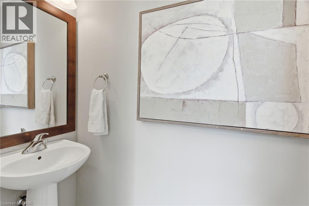 5056 New Street Unit# 1, Burlington, Ontario  L7L 0H4 - Photo 6 - 40779593