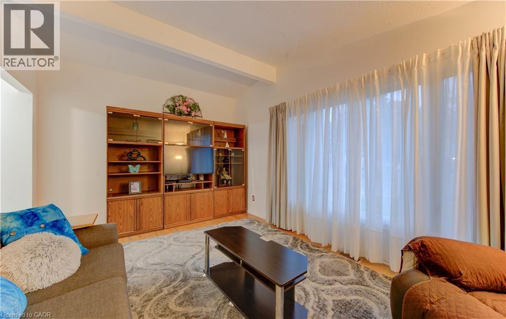 114 Selkirk Drive, Kitchener, Ontario  N2E 1M4 - Photo 9 - 40784333